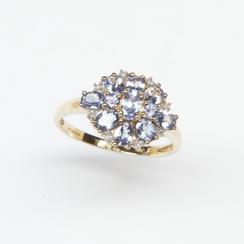 9ct Gold Tanzanite/Diamond Ring